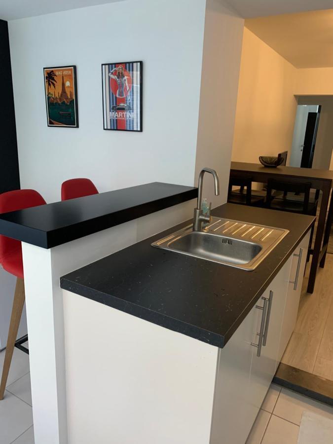 Appartement Met Terras Oostende Exterior foto